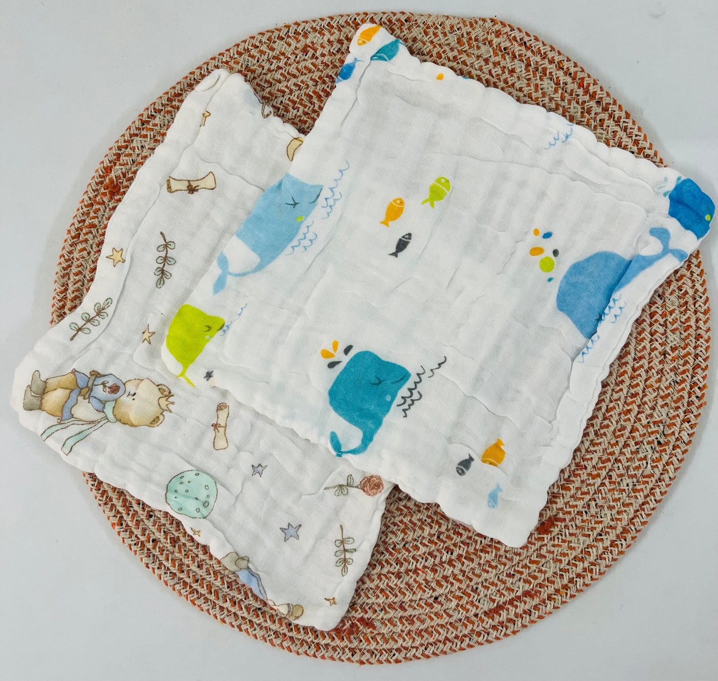 Six-Layer Muslin Washcloths – Pack of 2 (25 x 25 cm)