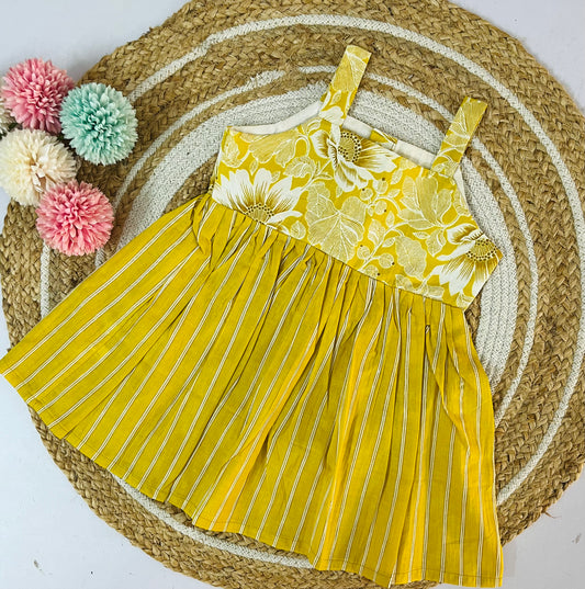 Tropical Bloom - Yellow