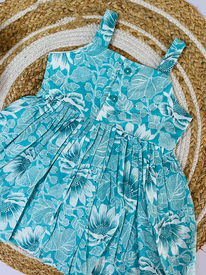 Bloomy blues