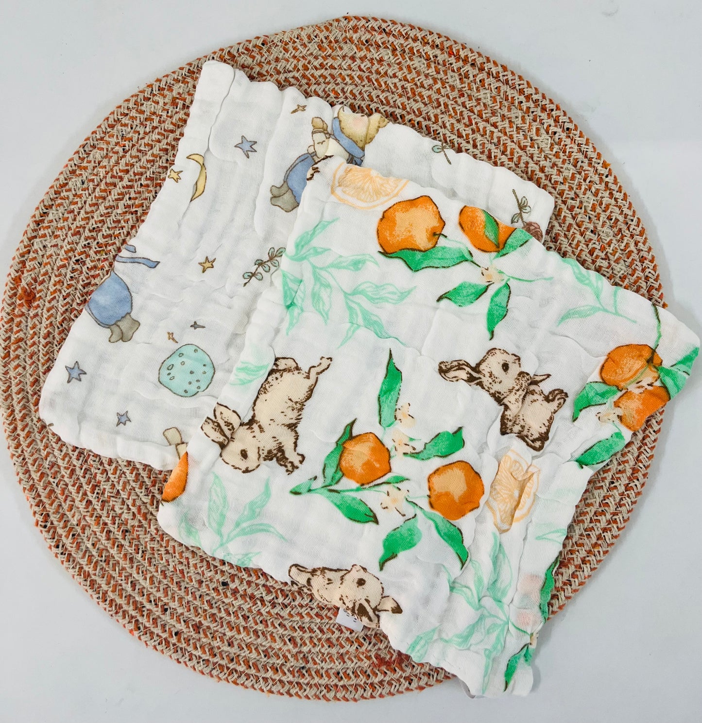 Six-Layer Muslin Washcloths – Pack of 2 (25 x 25 cm)